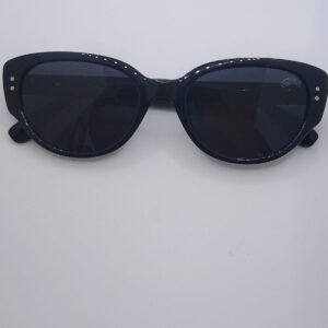 Solar feminino estilo retrô UVA e UVB 400